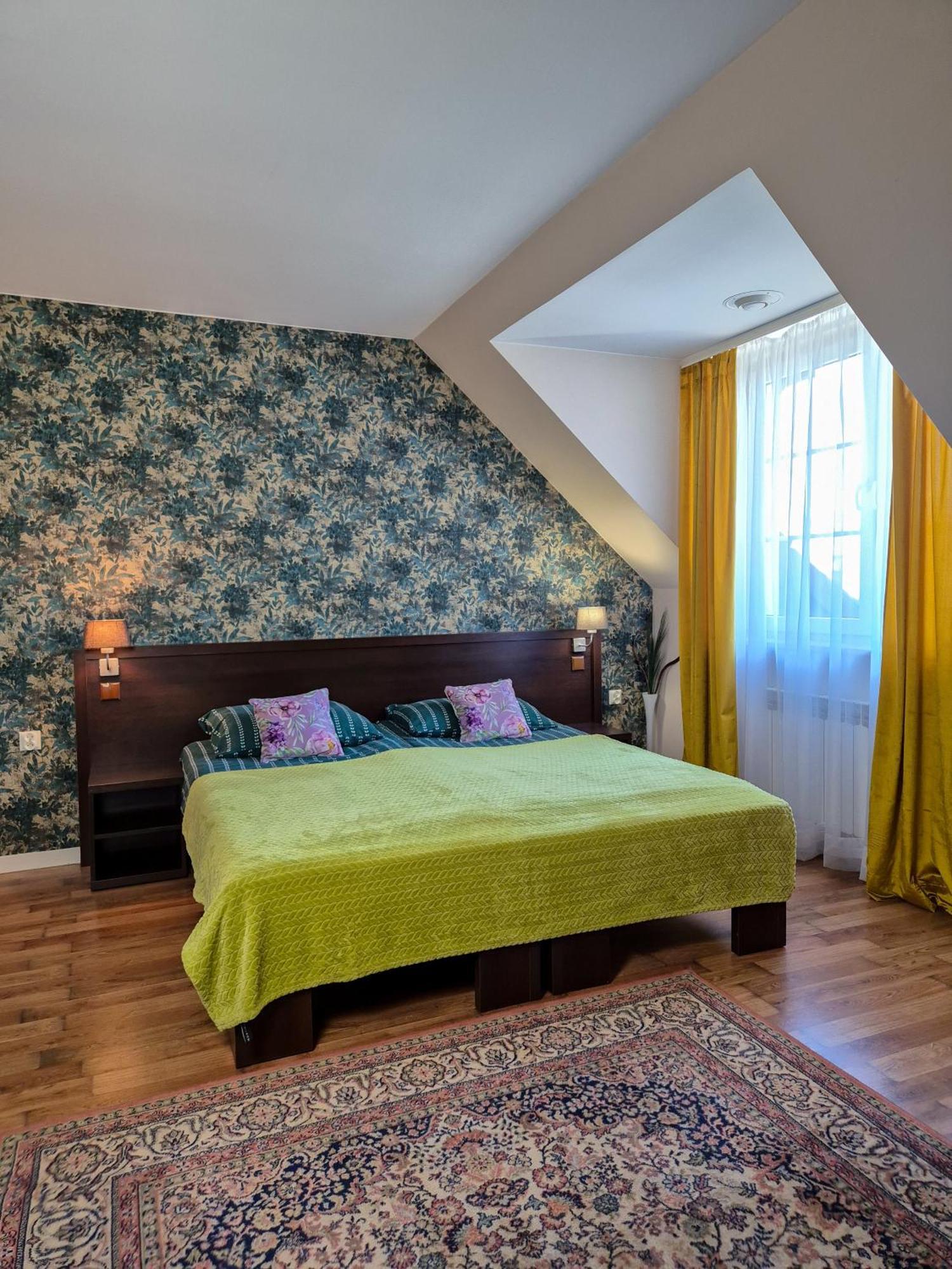 Noclegi Pod Lasem Lublin Bagian luar foto